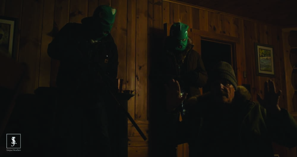 2021 ROBBER AND THE FAMILY
